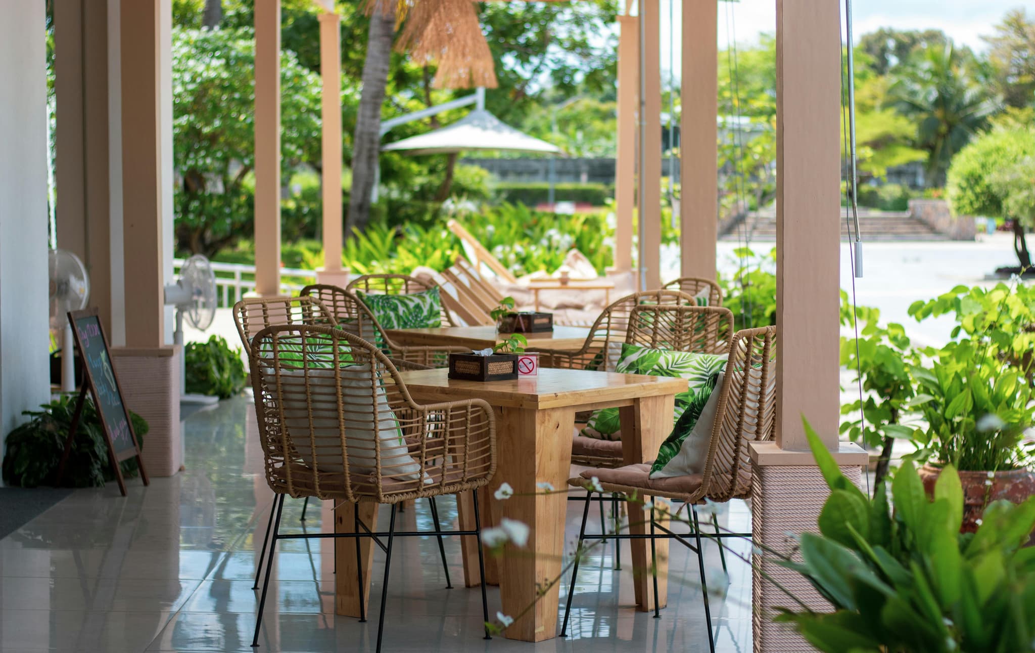 Patio dining sets Designed for Style and Comfort