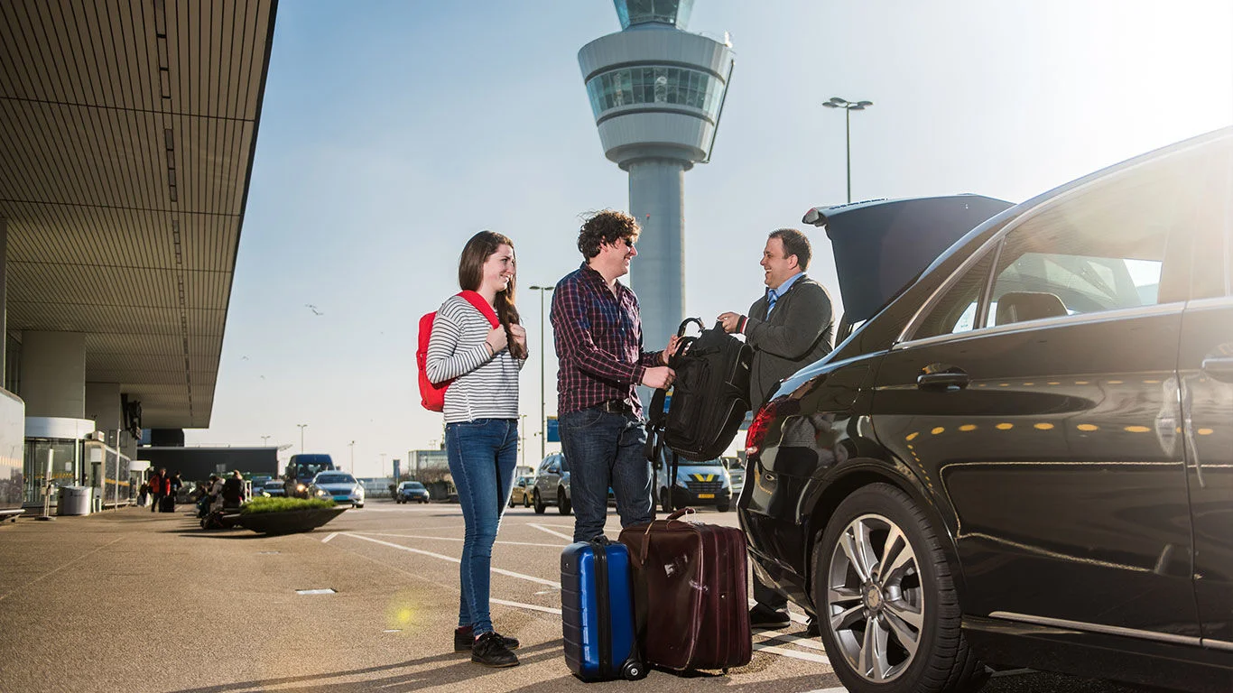 Private & Comfortable Rides to Disneyland Paris
