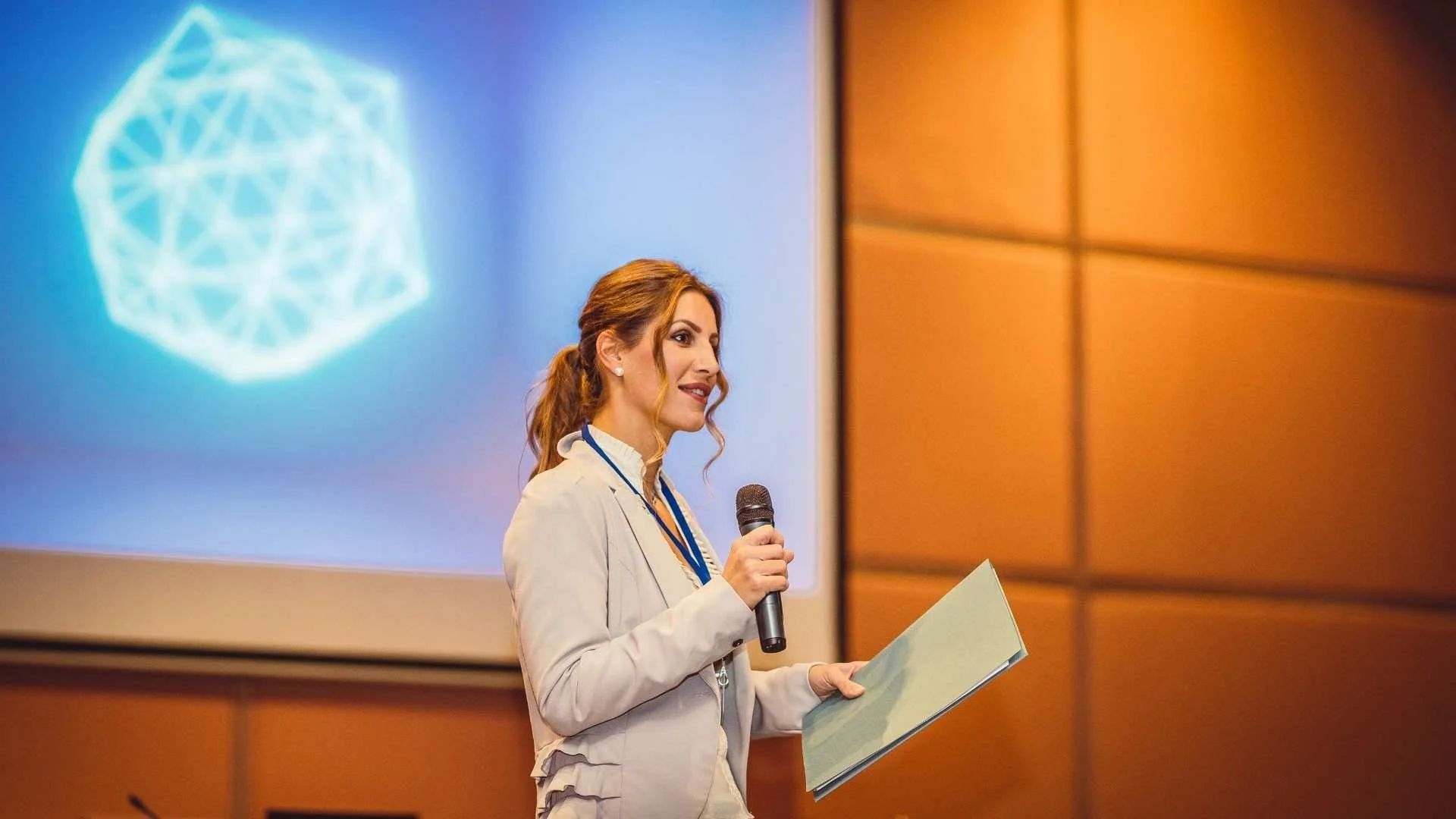 Keynote Speaker Guide to Creating Impactful Presentations